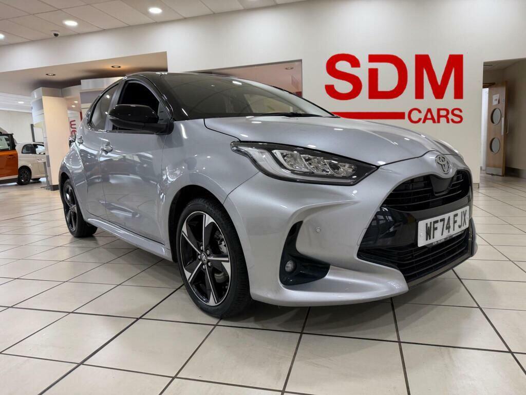Toyota Yaris 1.5 Vvt-h Premiere Edition Hatchback Hy Silver