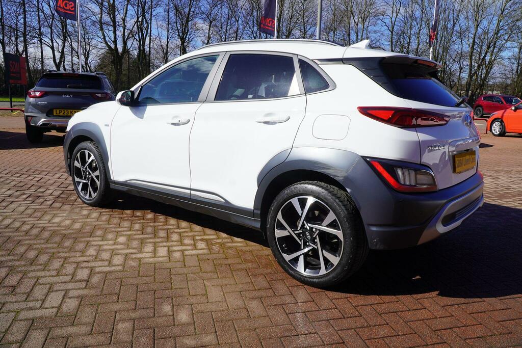 Hyundai Kona 1.0 T-gdi Mhev Premium Suv Hybrid Manua White