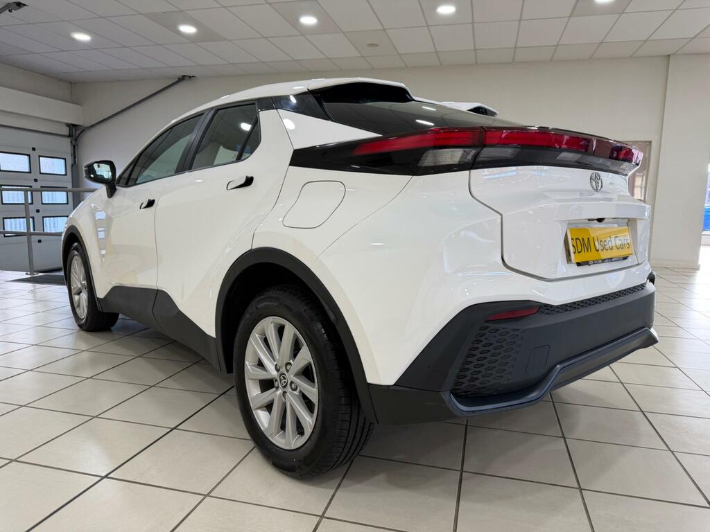 Toyota C-Hr 1.8 Vvt-h Icon Suv Hybrid Cvt Euro 6 S FV25CZB White #4