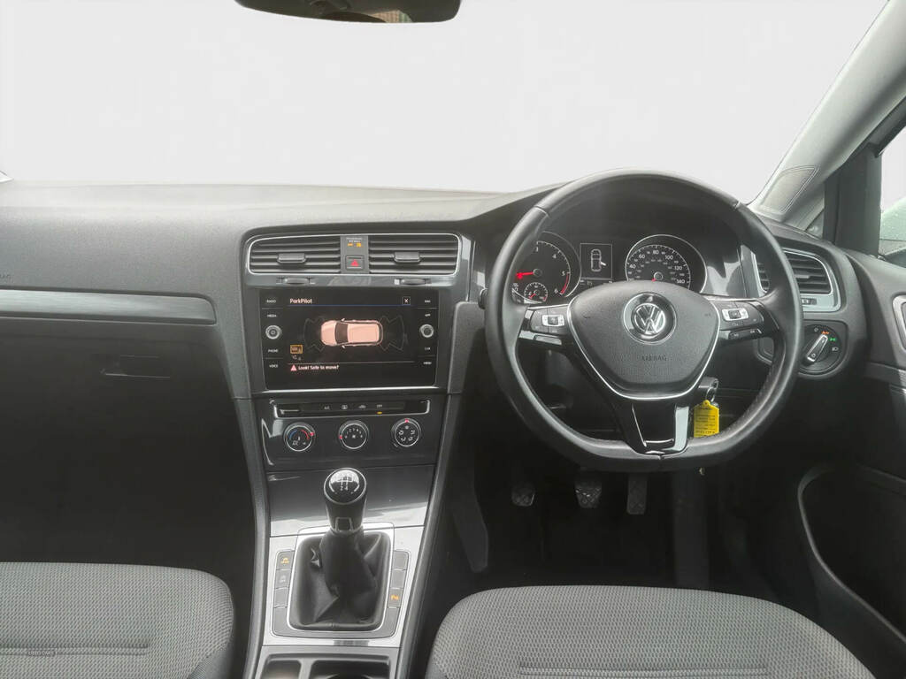 Volkswagen Golf 1.6 Tdi Se Nav KGZ5480 White #6
