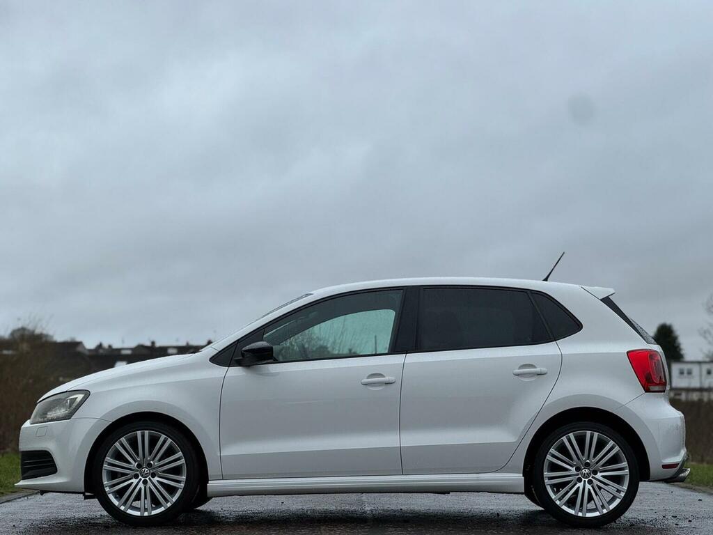 Volkswagen Polo Hatchback 1.4Tsi Bluemotion Tech Blue Gt Dsg 2013  White #3