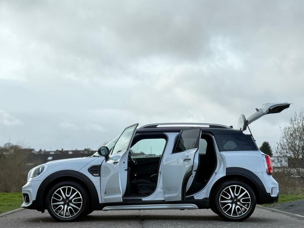 Mini Countryman Suv 2.0 Cooper D Sport All4 Euro 6 Ss 2019 White #3