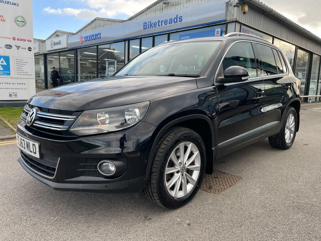 Volkswagen Tiguan 2.0 Tdi Bluemotion Tech Se Dsg 4Wd Euro 5 Ss YJ63MLO Black #4