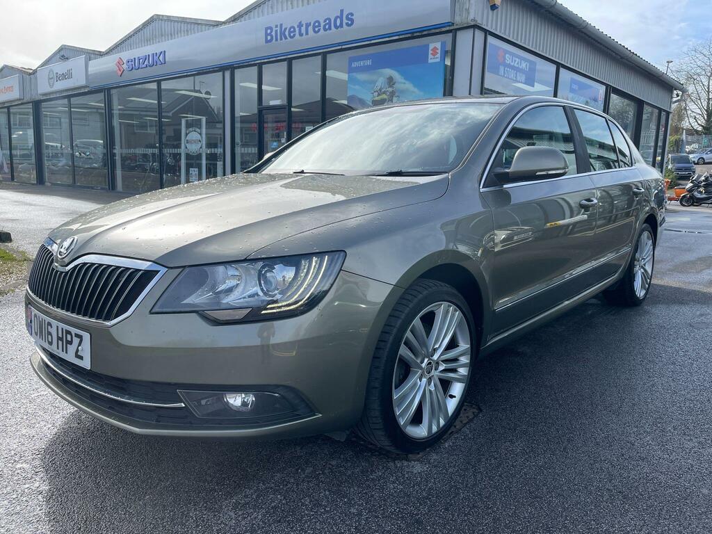 Skoda Superb 2.0 Tdi Elegance 4Wd Euro 5 Ss  #4