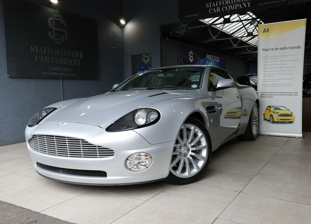 Aston Martin Vanquish V12  #3