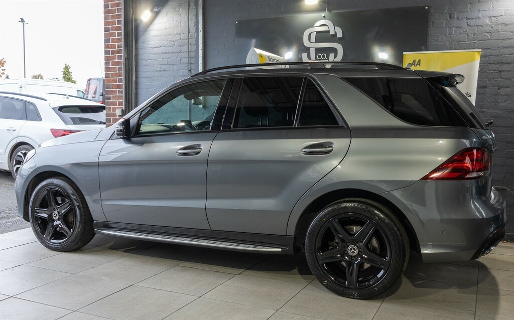 Mercedes-Benz GLC Class 4Matic Amg Night Edition WA68VHJ Grey #6