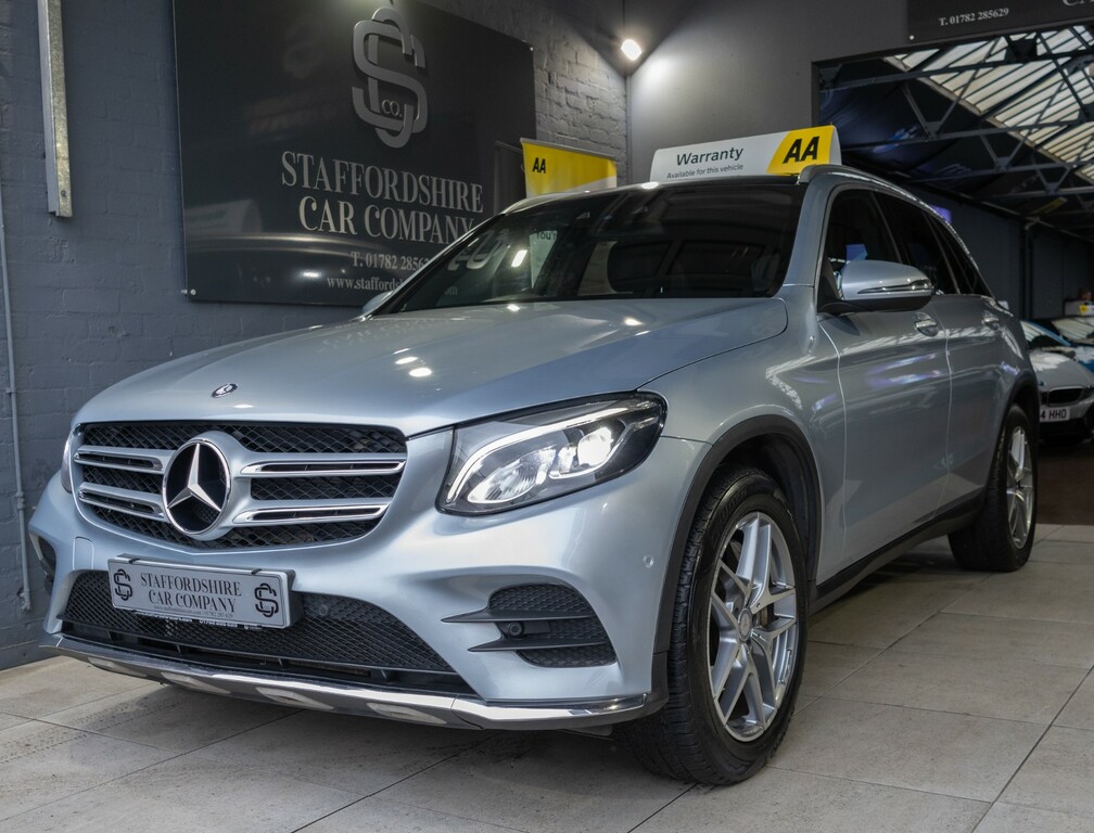 Mercedes-Benz GLC Class 4Matic Amg Line Premium WG66EFH #4