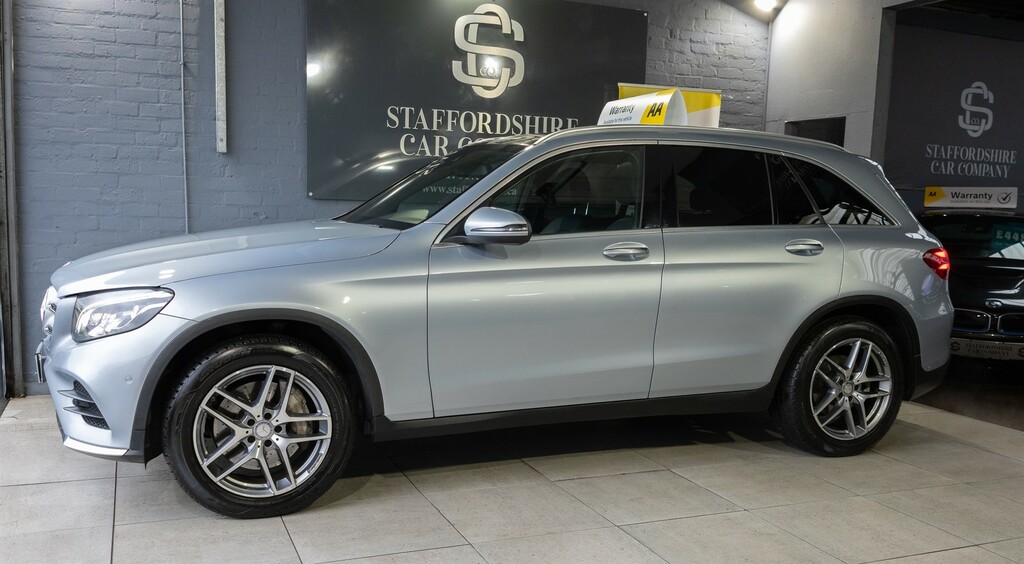 Mercedes-Benz GLC Class 4Matic Amg Line Premium WG66EFH #5