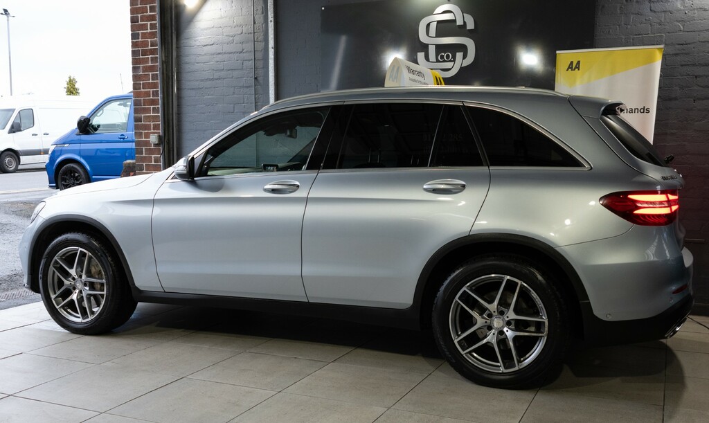 Mercedes-Benz GLC Class 4Matic Amg Line Premium WG66EFH #6
