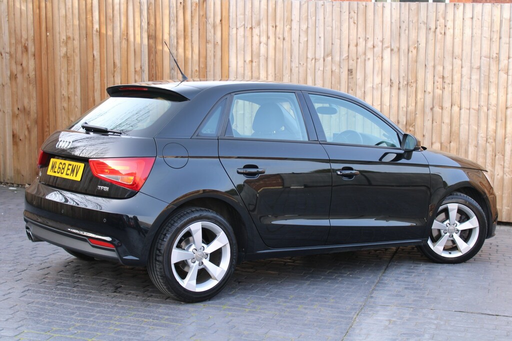 Audi A1 1.4 Tfsi Sport 2018 ML68EMV Black #3