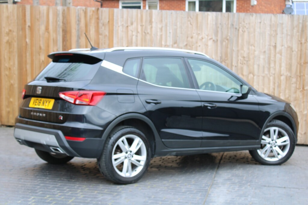 Seat Arona 1.0 Tsi Fr 2018 VE18NYY Black #3