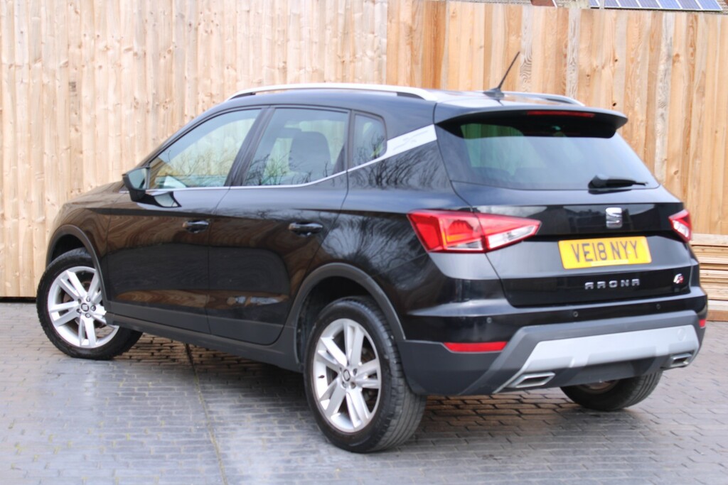 Seat Arona 1.0 Tsi Fr 2018 VE18NYY Black #4