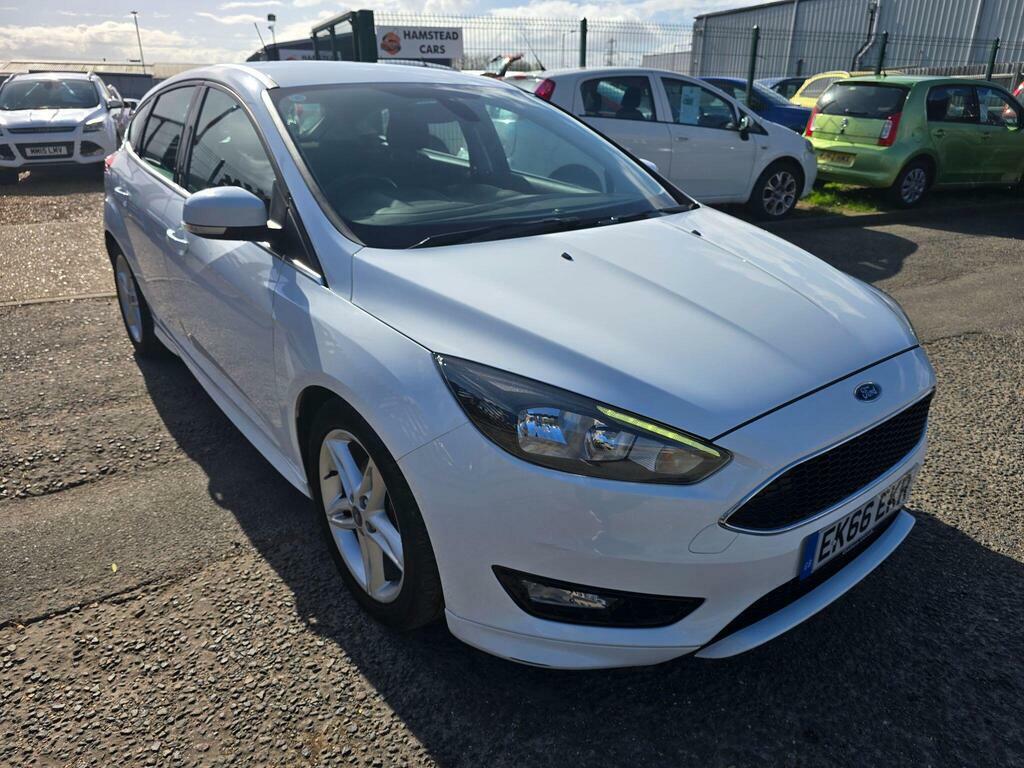 Ford Focus 1.0T Ecoboost Zetec S Euro 6 S S EK66EKR White