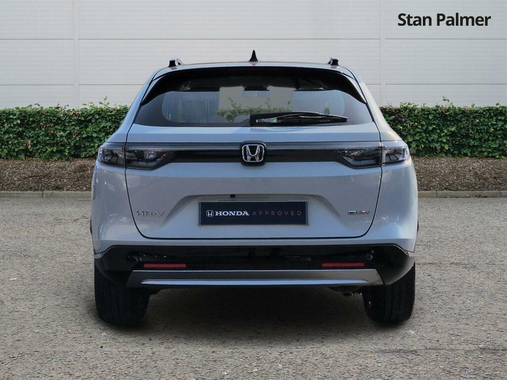Honda Hr-V 1.5 H I-mmd Advance Style Suv Hybrid Cv PY72FXC White #4