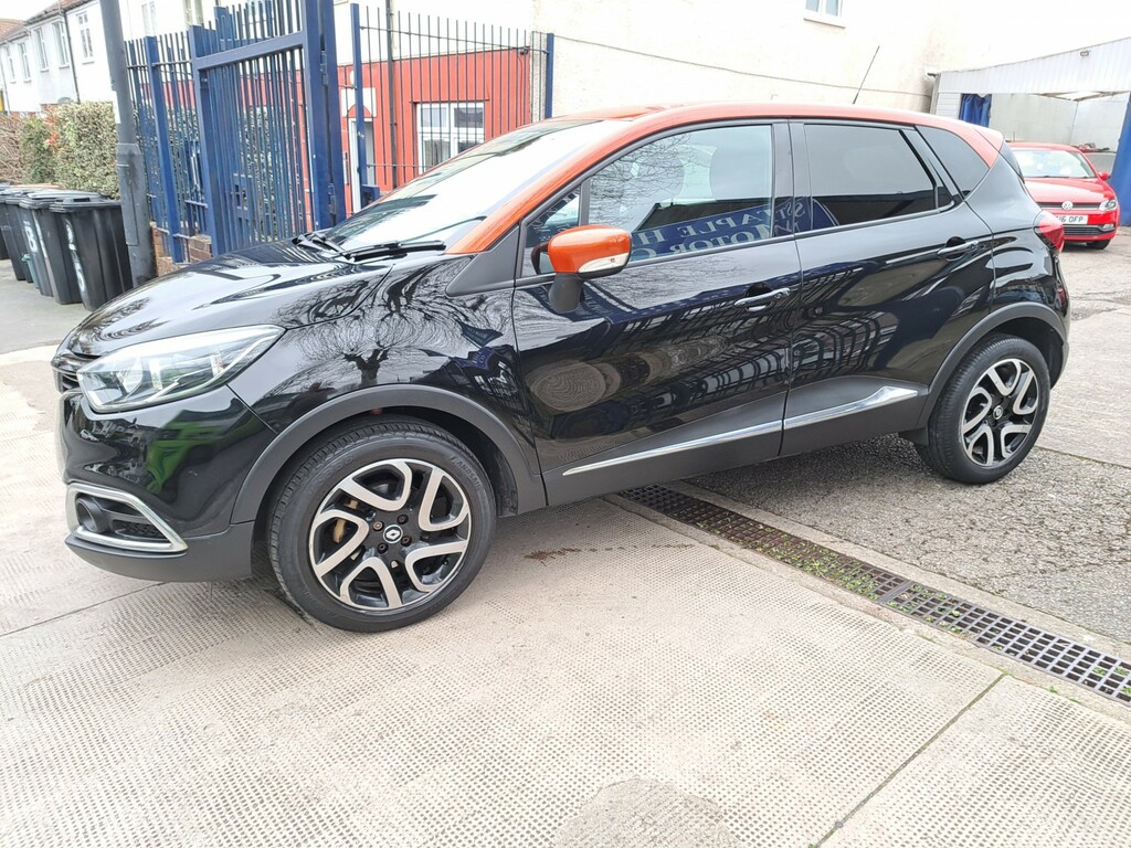 Renault Captur 1.5 Dynamique S Nav Dci 90 LX17NWL Black #2