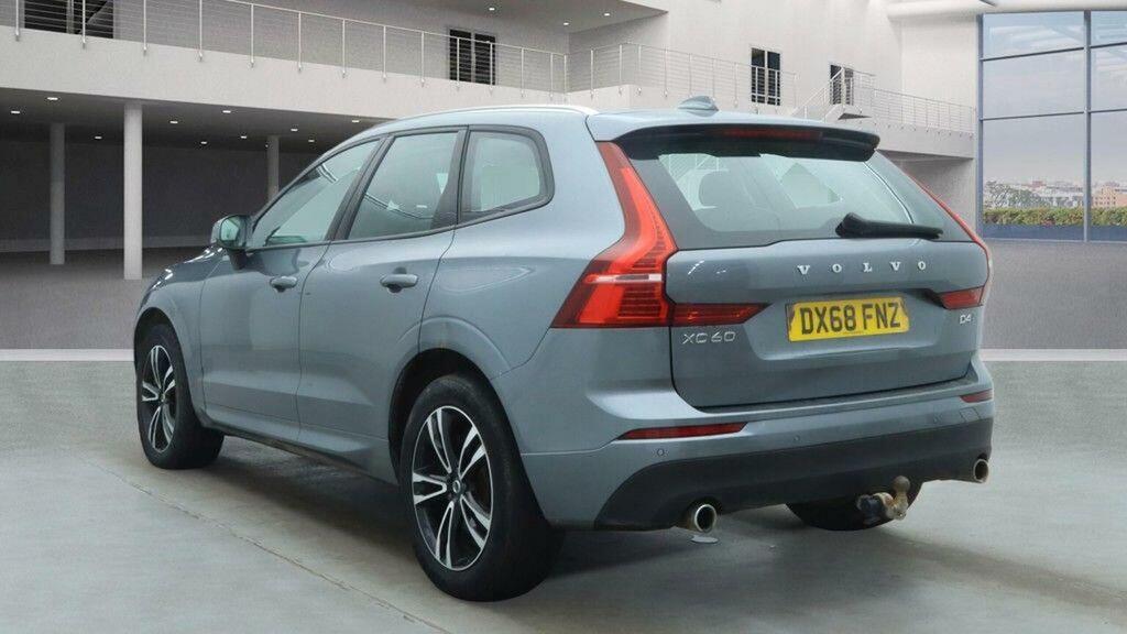 Volvo XC60 2.0 D4 Momentum Awd Euro 6 Ss 201868 DX68FNZ Grey #3