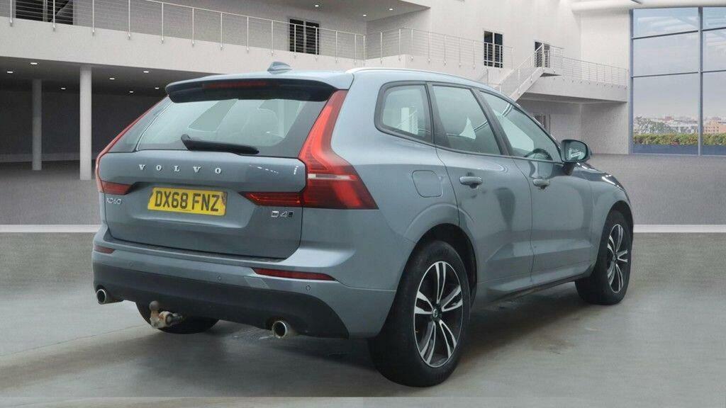 Volvo XC60 2.0 D4 Momentum Awd Euro 6 Ss 201868 DX68FNZ Grey #4