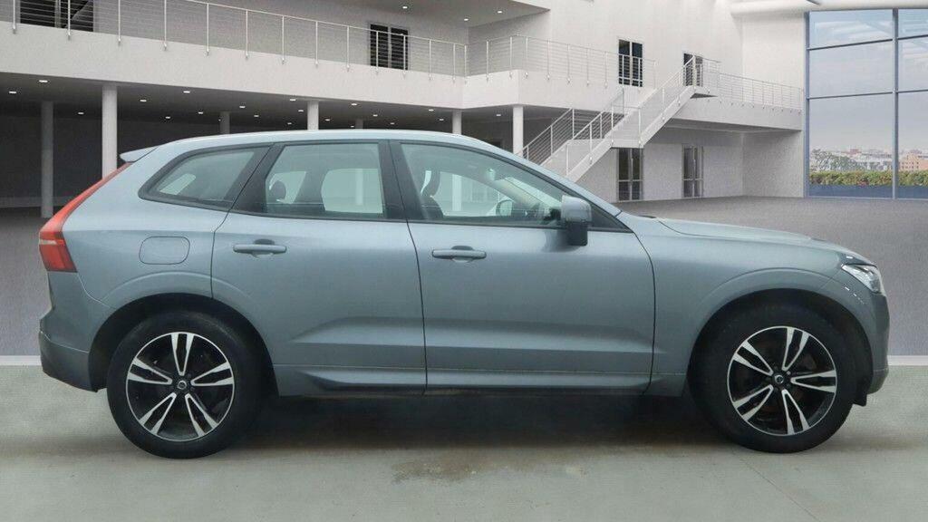 Volvo XC60 2.0 D4 Momentum Awd Euro 6 Ss 201868 DX68FNZ Grey #5
