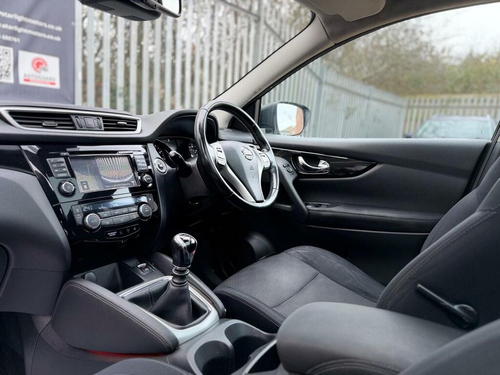 Nissan Qashqai 1.6 Dig-t N-connecta 2Wd Euro 6 Ss HW66EWF Black #3