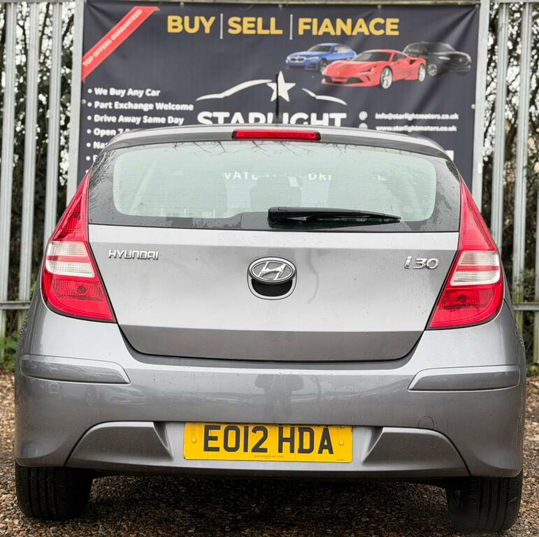Hyundai I30 1.4 Comfort Euro 5 Grey #4