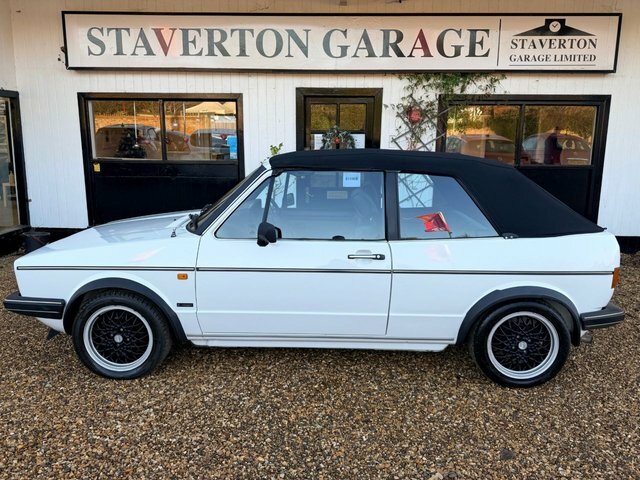 Volkswagen Golf 1.8 White #13