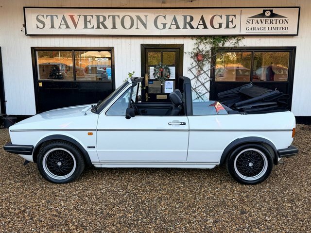 Volkswagen Golf 1.8 White #12