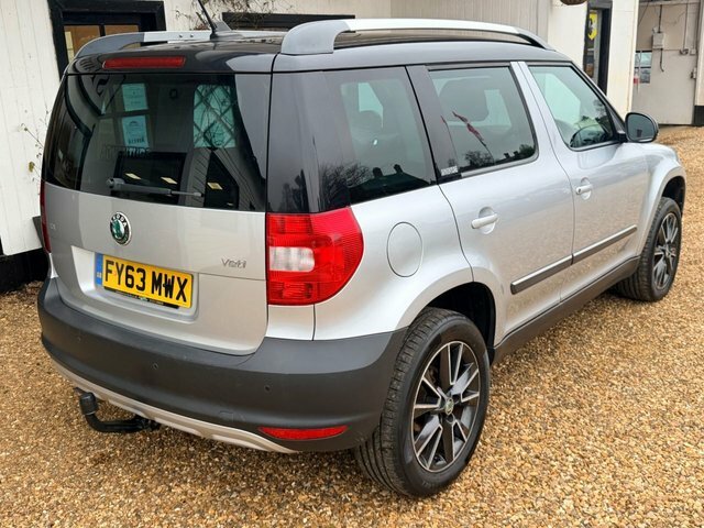 Skoda Yeti 2.0 Tdi Adventure Suv Euro 5 11 FY63MWX Silver #6