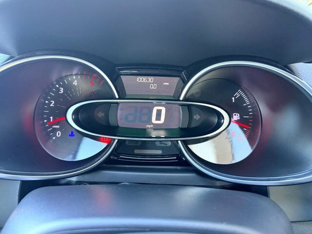 Renault Clio 1.5 Dci Dynamique S Nav Hatchback Manua OE67PJY Red #3