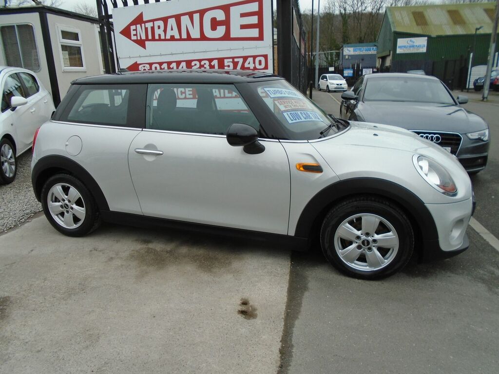 Mini Hatch 1.5 Cooper D Hatchback Euro 6 S YT15GZF Silver #2