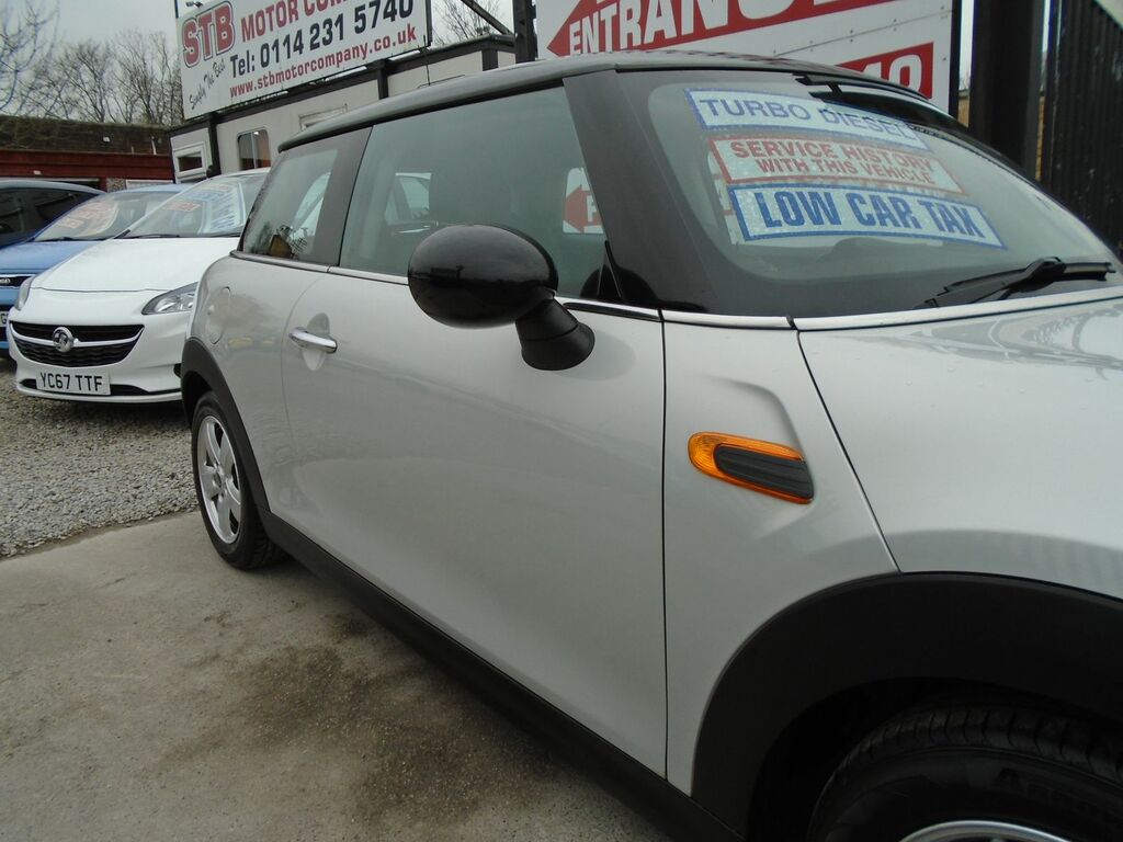 Mini Hatch 1.5 Cooper D Hatchback Euro 6 S YT15GZF Silver #4