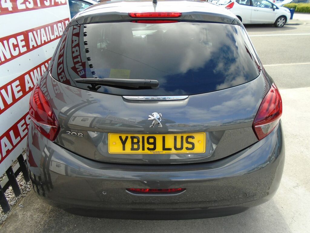 Peugeot 208 1.2 Puretech Signature Hatchback YB19LUS Grey #6