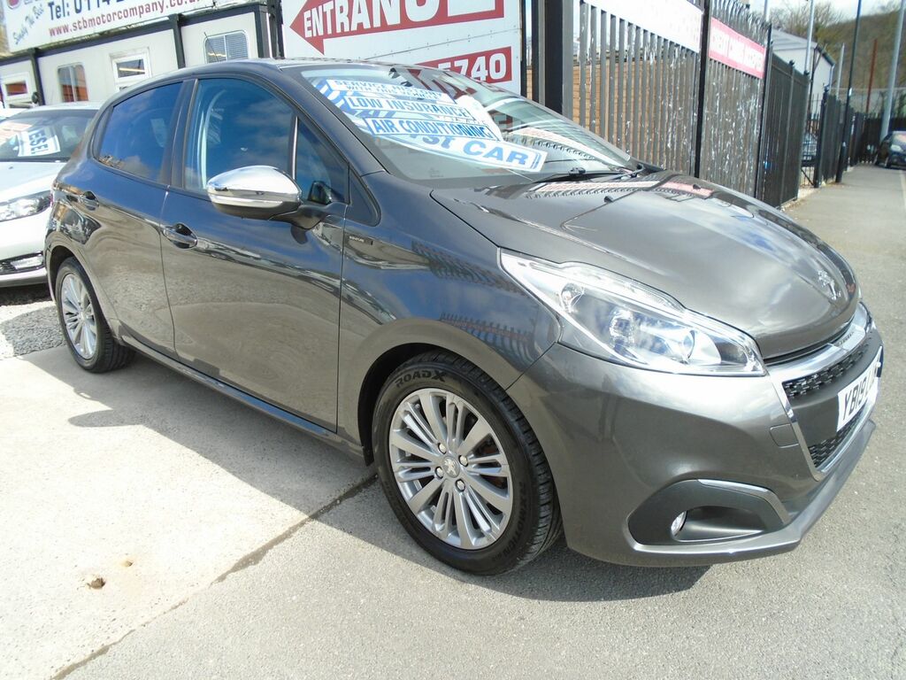 Peugeot 208 1.2 Puretech Signature Hatchback Grey