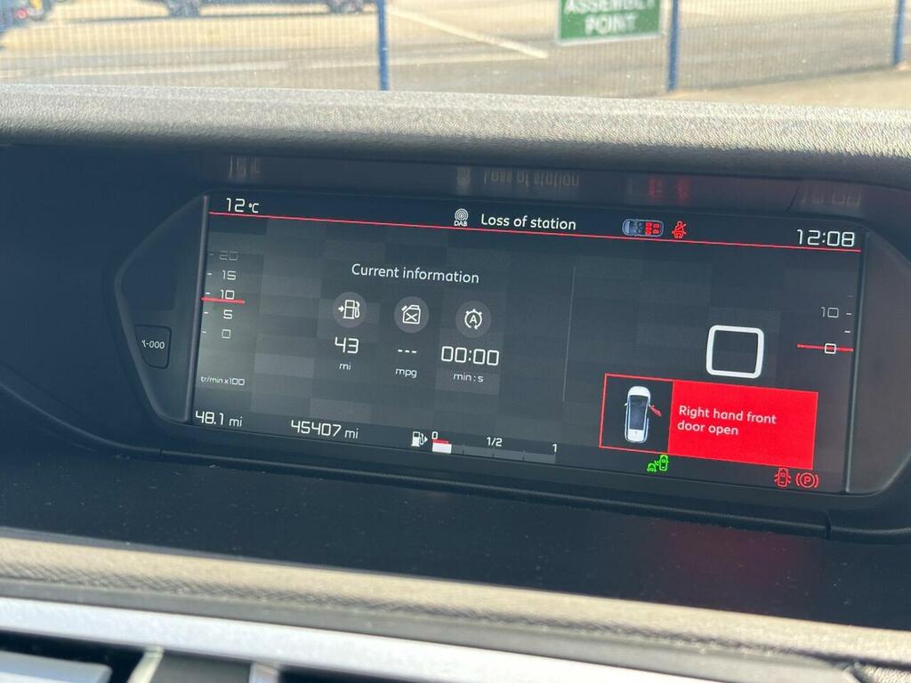 Citroen Grand C4 SpaceTourer 1.5 Bluehdi Flair Euro 6 Ss Red #2