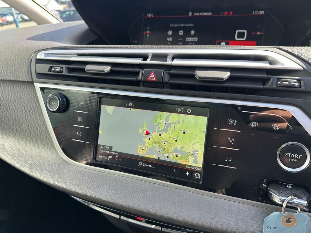 Citroen Grand C4 SpaceTourer 1.5 Bluehdi Flair Euro 6 Ss Red #3