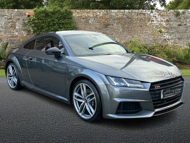 Audi TTS Tfsi Black Edition Coupe Grey