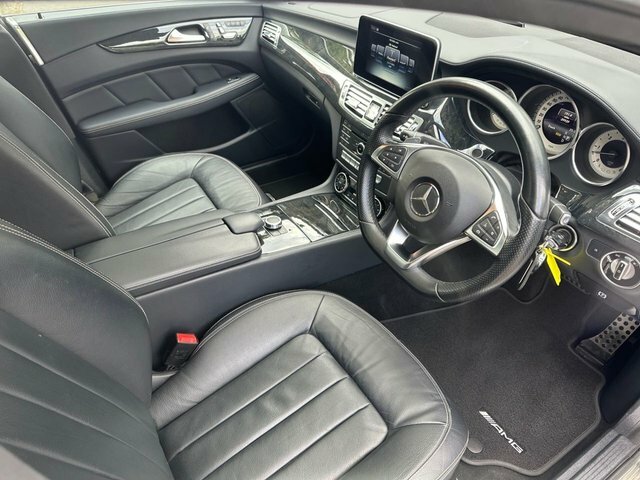 Mercedes-Benz CLS Cls350d V6 Amg Line White #2