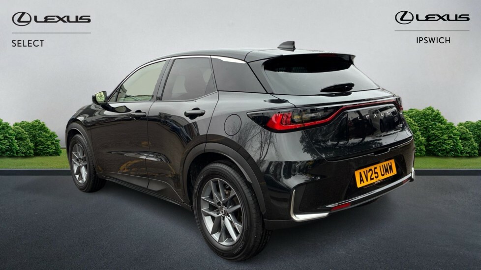 Lexus LBX 1.5 Vvt-ie Premium E-cvt Euro 6 Ss AV25UMW Black #2