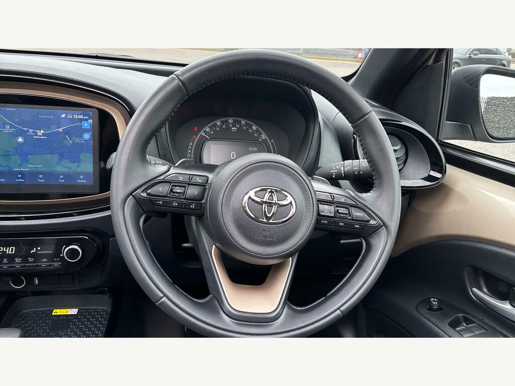Toyota Aygo X 1.0 Vvt-i Exclusive X-shift Euro 6 Ss BA73YTJ Beige #6