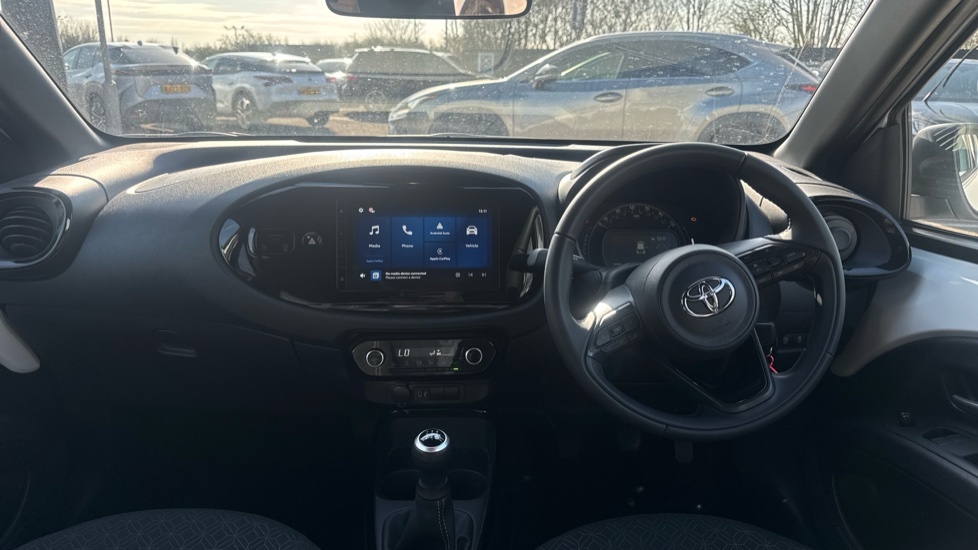 Toyota Aygo X 1.0 Vvt-i Edge Euro 6 Ss AE75XFU White #5