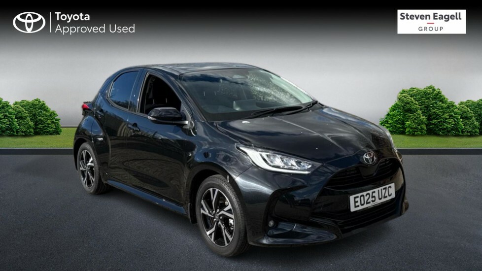 Toyota Yaris 1.5 Vvt-h Design Hatchback Hybrid E-cvt Black