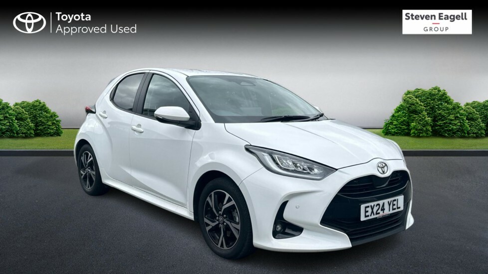Toyota Yaris 1.5 Vvt-h Design Hatchback Hybrid E-cvt White
