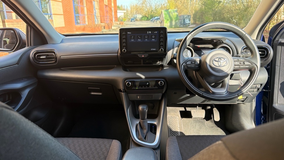 Toyota Yaris 1.5 Vvt-h Design Hatchback Hybrid E-cvt KN23UUM Blue #5