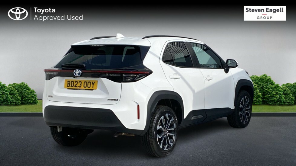 Toyota Yaris Cross 1.5 Vvt-h Design E-cvt Euro 6 Ss BD23OOY White #2