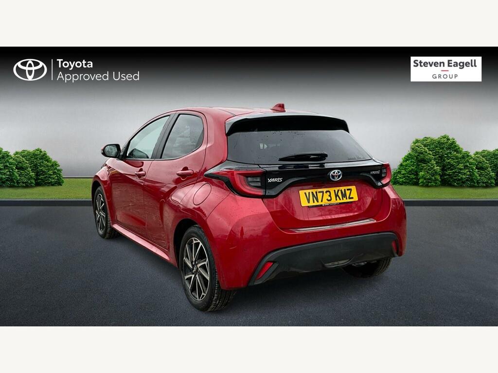 Toyota Yaris 1.5 Vvt-h Design E-cvt Euro 6 Ss VN73KMZ Red #4