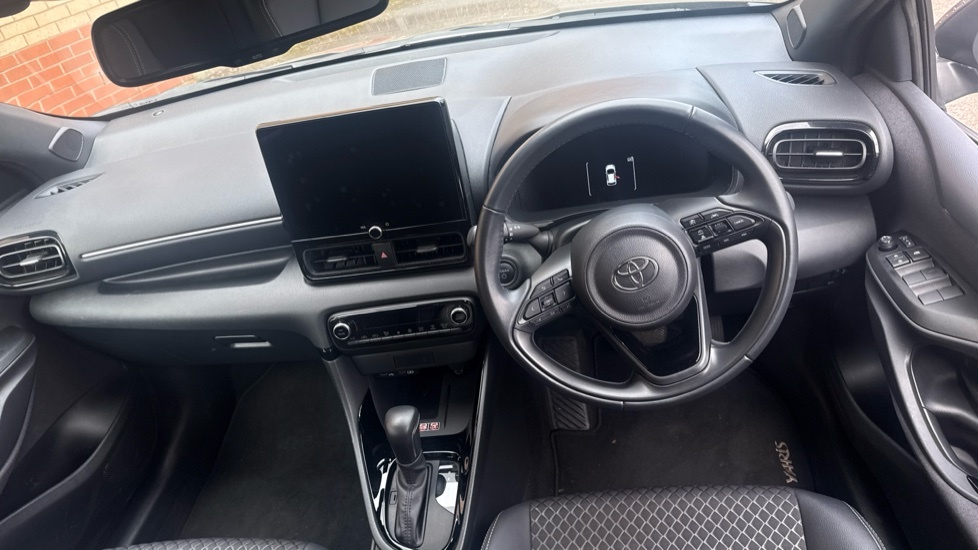 Toyota Yaris 1.5 Vvt-h Excel Hatchback Hybrid E-cvt KR74HKB Brown #5