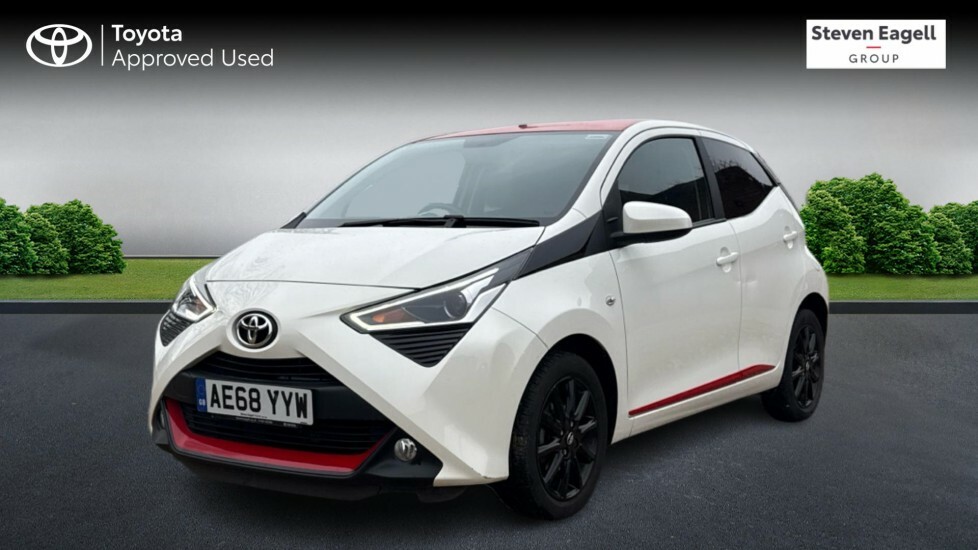Toyota Aygo 1.0 Vvt-i X-press Hatchback X-shift Eur White #3