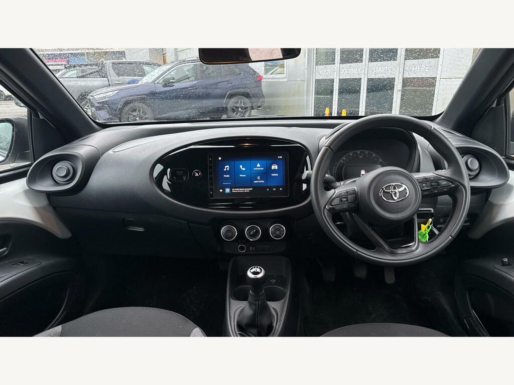 Toyota Aygo X 1.0 Vvt-i Pure Euro 6 Ss VK74GCX White #5