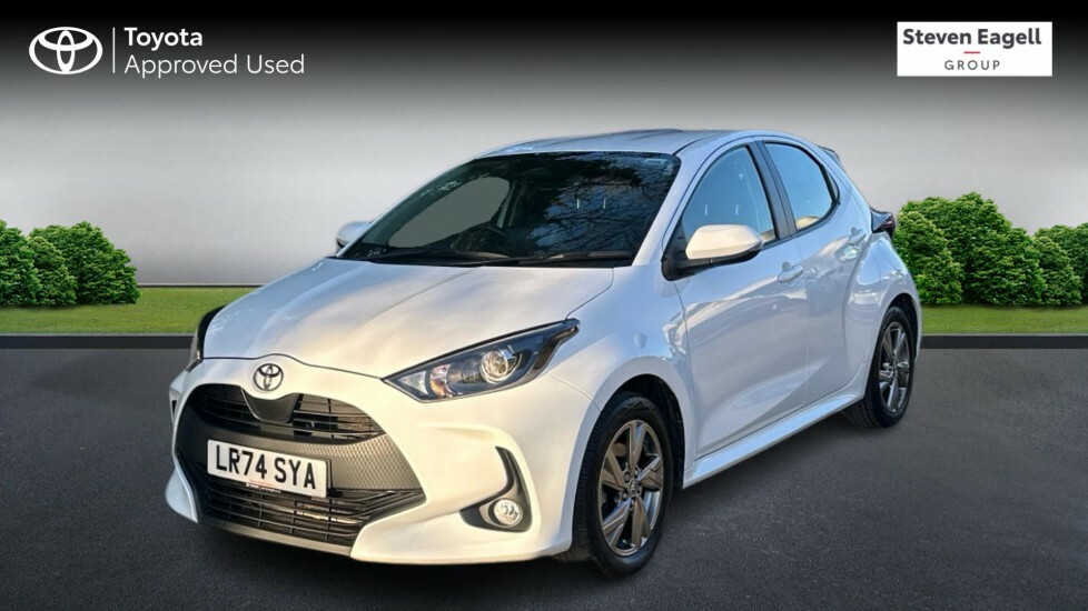 Toyota Yaris 1.5 Vvt-h Icon E-cvt Euro 6 Ss LR74SYA White #3