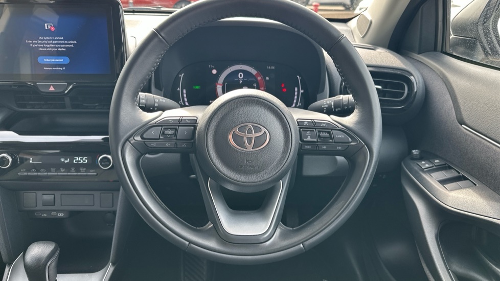 Toyota Yaris Cross 1.5 Vvt-h Icon E-cvt Euro 6 Ss WP74YFT White #6