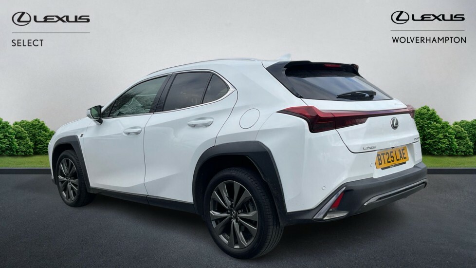 Lexus UX 2.0 300H F Sport Design E-cvt Euro 6 Ss BT25LAE White #2
